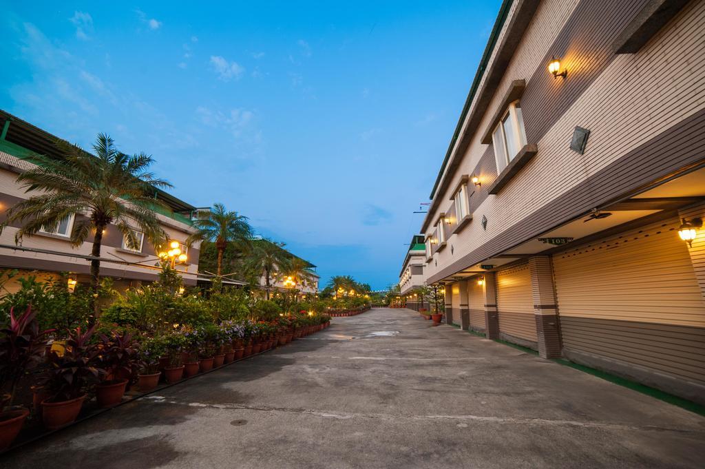 Mesasa Garden Motel Хуалиен Сити Екстериор снимка