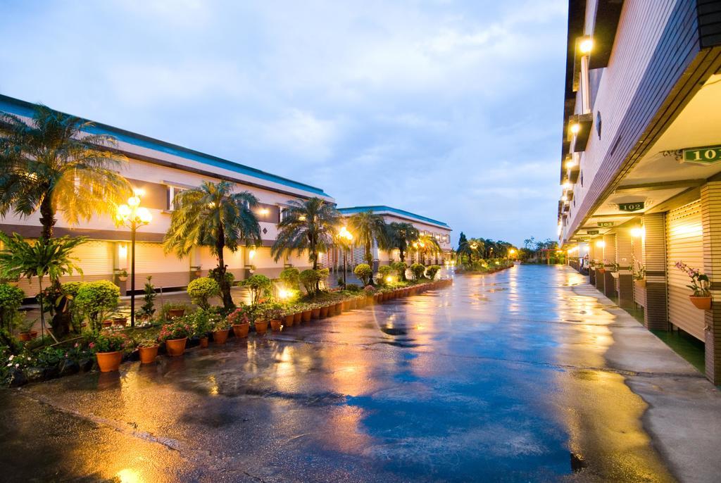 Mesasa Garden Motel Хуалиен Сити Екстериор снимка