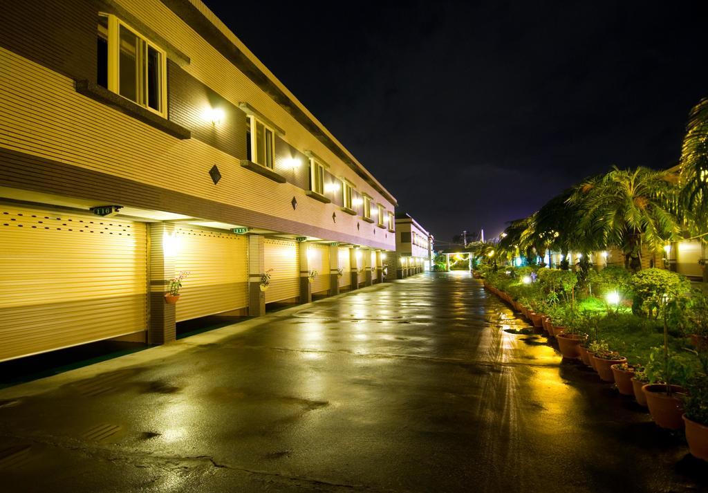 Mesasa Garden Motel Хуалиен Сити Екстериор снимка
